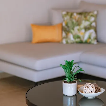 Апартаменты Goddess Thea Sea Apartment!