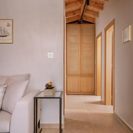 Goddess Thea Sea Apartment! Lejlighed Nea Iraklitsa