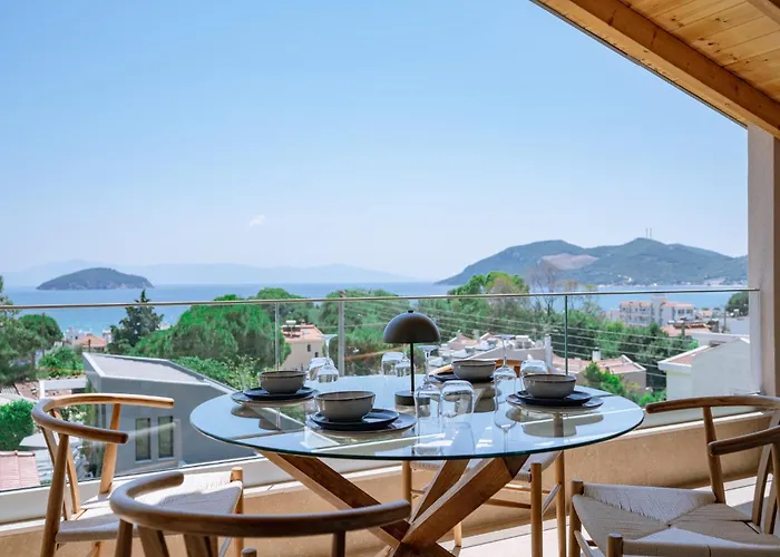 Goddess Thea Sea Apartment!