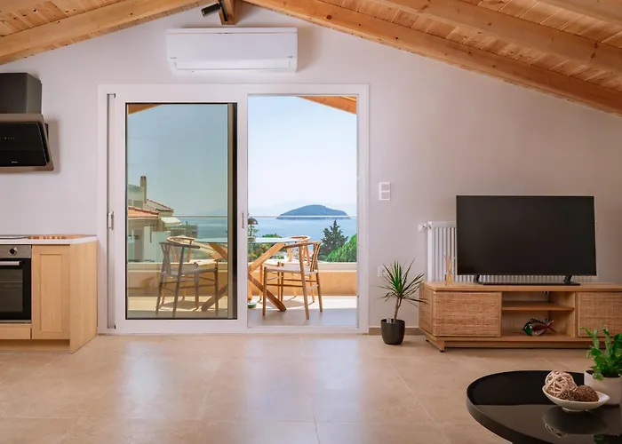 Goddess Thea Sea Apartment! *