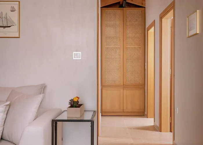 Goddess Thea Sea Apartment! 아파트 Nea Iraklitsa